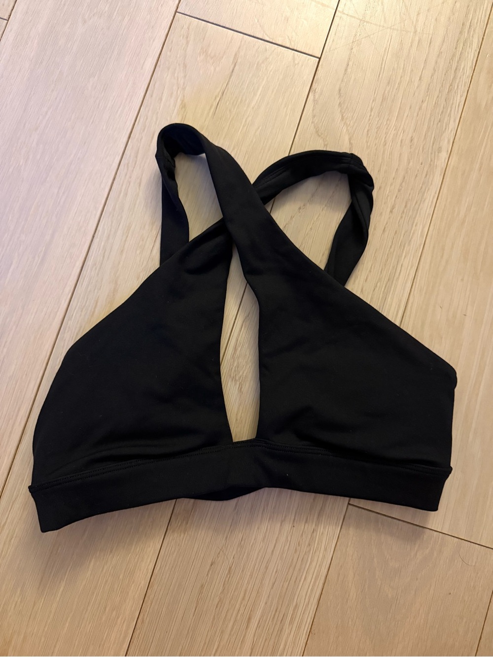 Alo Black Cross-Front Halter Sports bra